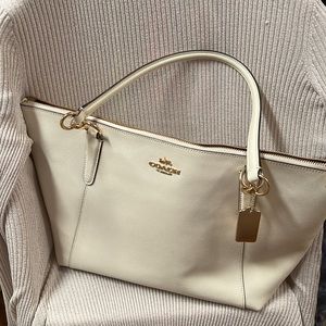 Coach tote